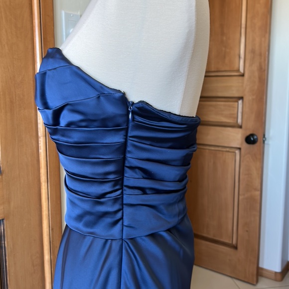 Lauren by Ralph Lauren Evening gown or Prom Dress Size 2 NWT - Picture 4 of 12